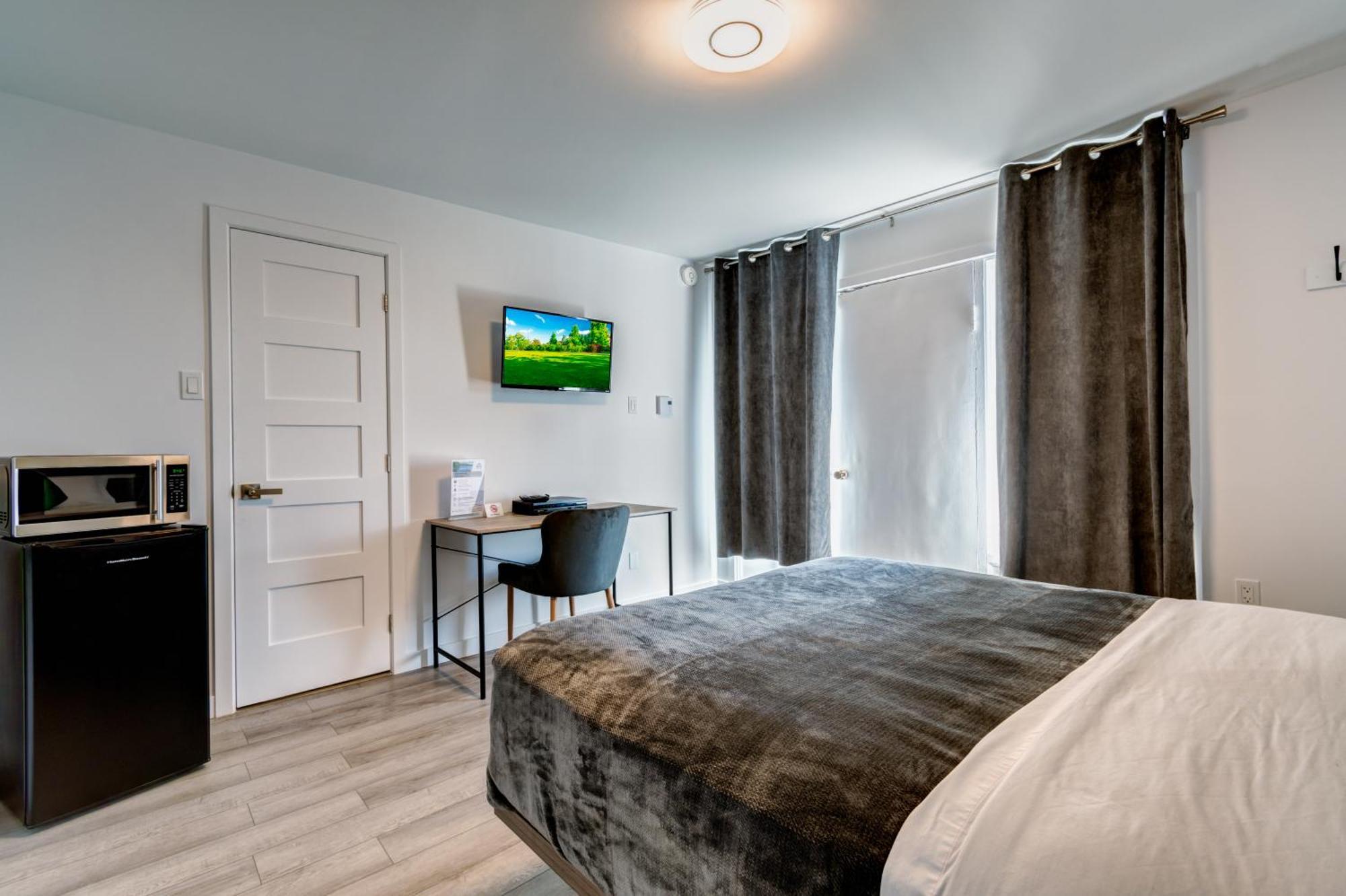 Motel Saint Bruno Bagian luar foto